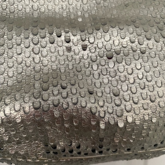 $620 Kate Spade Collect Metallic Silver Perforated Leather Shoulder Bag Purse - Picture 14 of 16